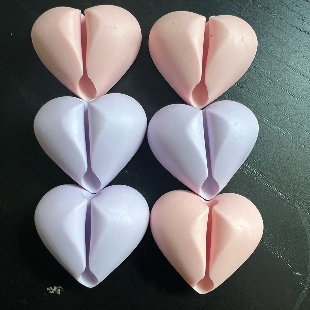 Adhesive HEART Cable cord Management Clips Organizer - set of 6‎